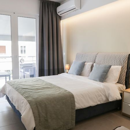 V36 Suites Athene Buitenkant foto
